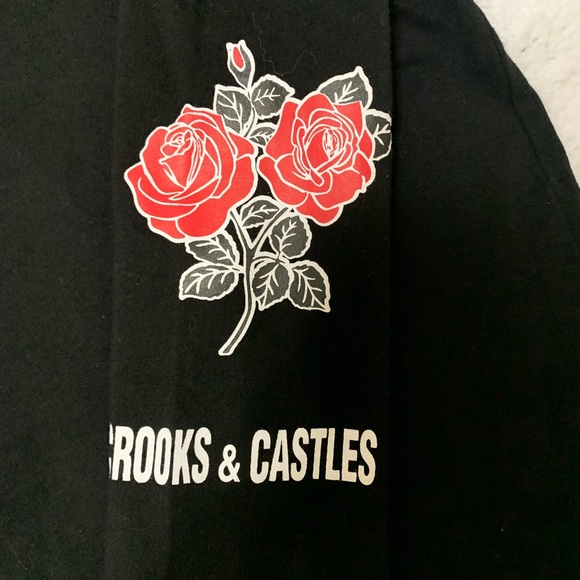 CROOKS&CASTLES LONG SLEEVE T-SHIRT - Picture 2 of 3